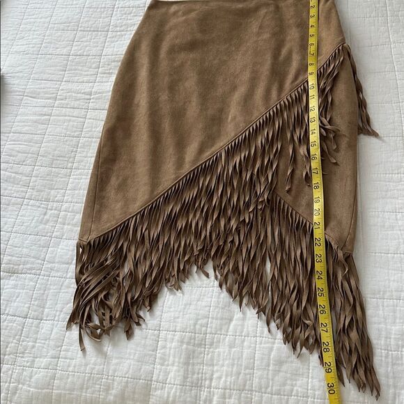 VTG Express Skirt Western Boho Y2K Fringe Faux Suede Camel Tan Women's Size 8 - Picture 8 of 11